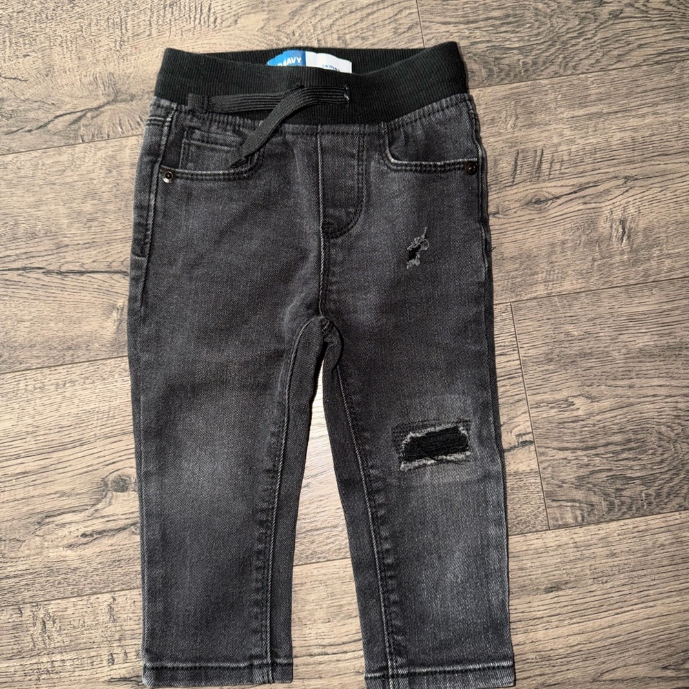 Old Navy Black Distressed Denim Jogger Pants